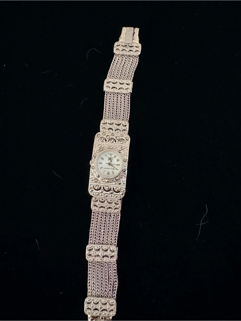 Silver-Tone Women's Mesh Bracelet Watch with Crystal Accents